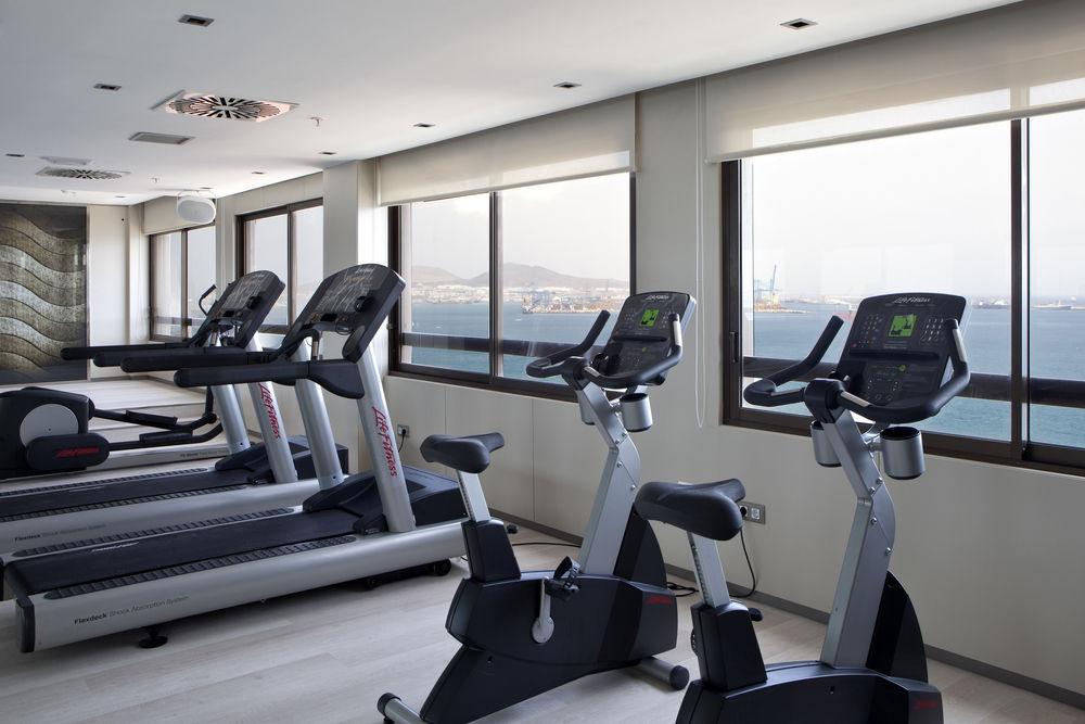 Ac Hotel Iberia Las Palmas By Marriott Bagian luar foto