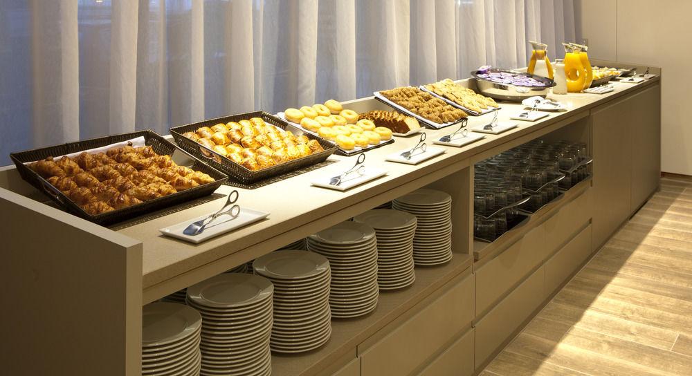 Ac Hotel Iberia Las Palmas By Marriott Bagian luar foto