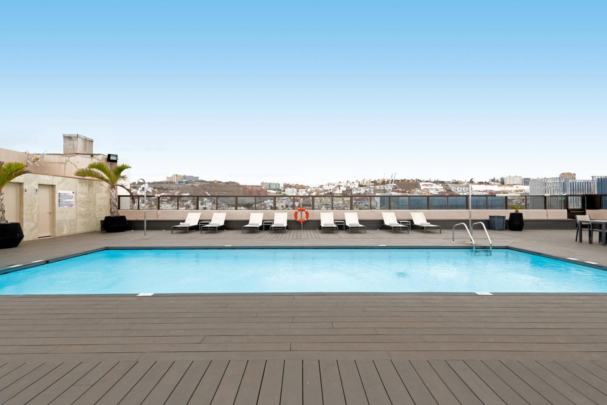 Ac Hotel Iberia Las Palmas By Marriott Bagian luar foto